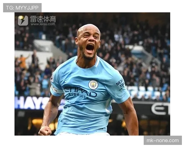 孔帕尼出门随手带个豪车队？这生活差距我辈接受不了！